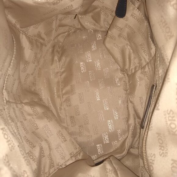 MICHAEL Michael Kors Satchel - Picture 3 of 4